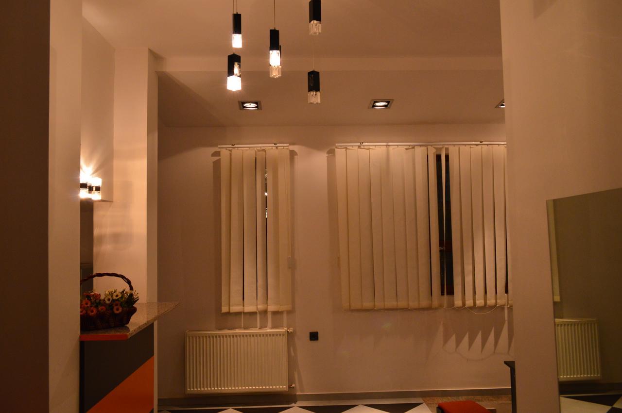 Deluxe Apartment Тбілісі Екстер'єр фото